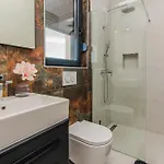Caelora Villa