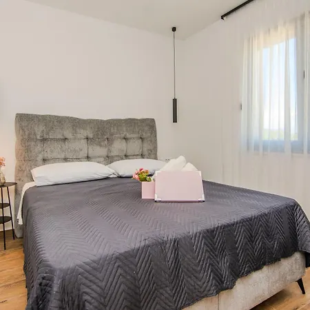 Villa Caelora Privlaka (Zadar)