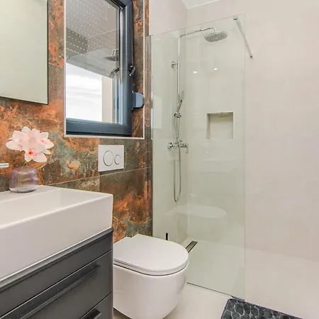 Caelora * Privlaka (Zadar)