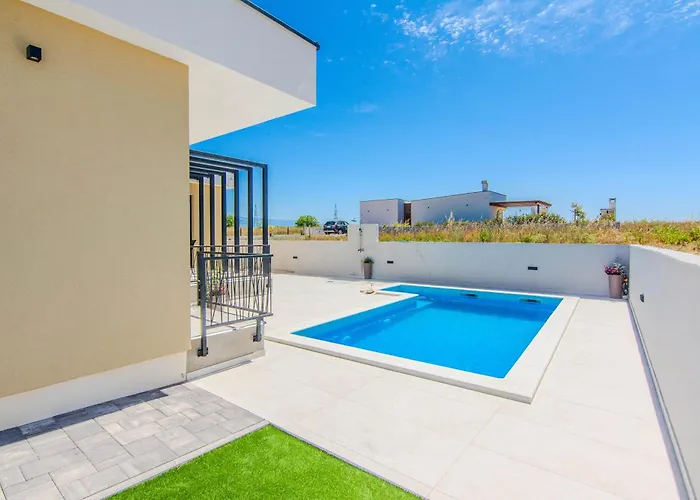 Caelora * Privlaka (Zadar)