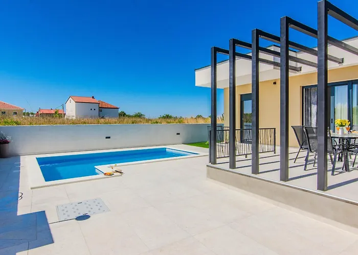 Caelora Villa *