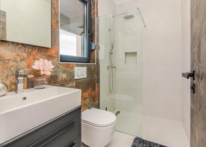 Caelora * פריבלאקה